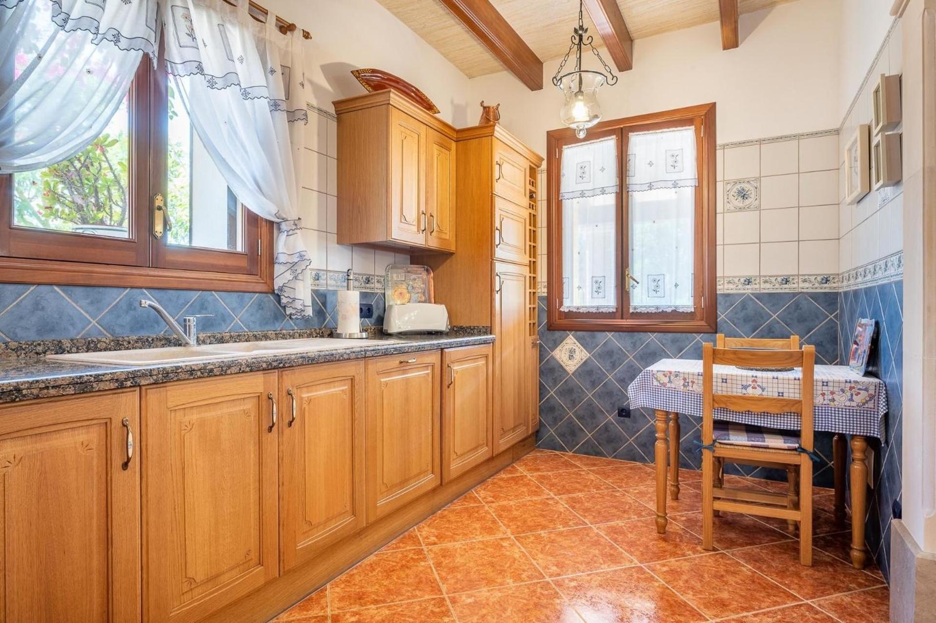 Mit Privatpool Fuer 6 Personen Ca 295 Qm In Son Negre, Mallorca Suedostkueste Von Mallorca *