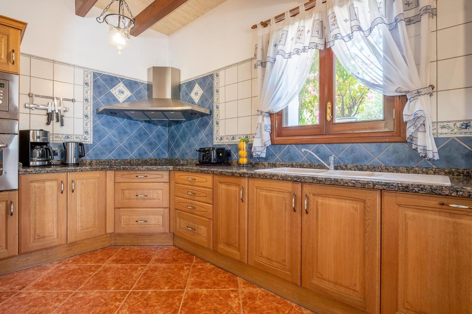Mit Privatpool Fuer 6 Personen Ca 295 Qm In Son Negre, Mallorca Suedostkueste Von Mallorca Ferienhaus